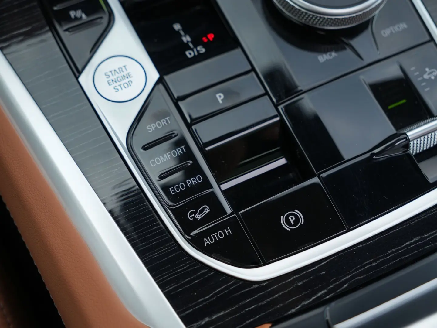 X6 xDrive30d M SPORT-LUFTF-PANO-22M-COGNAC