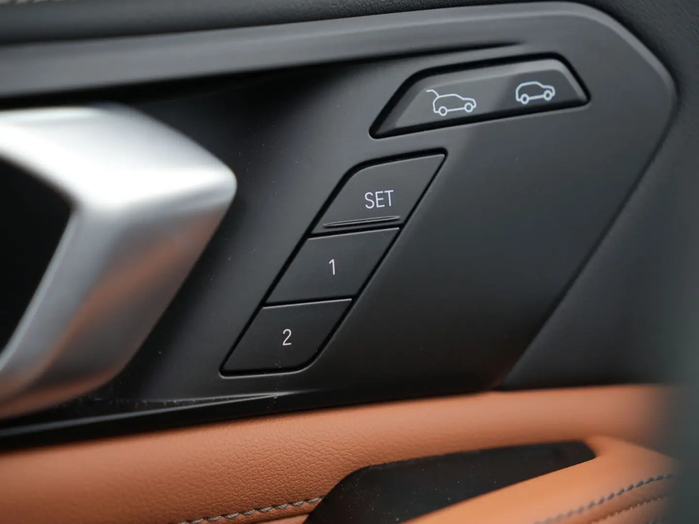 X6 xDrive30d M SPORT-LUFTF-PANO-22M-COGNAC