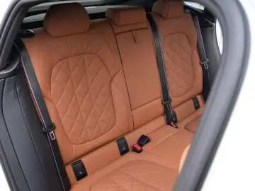 X6 xDrive30d M SPORT-LUFTF-PANO-22M-COGNAC