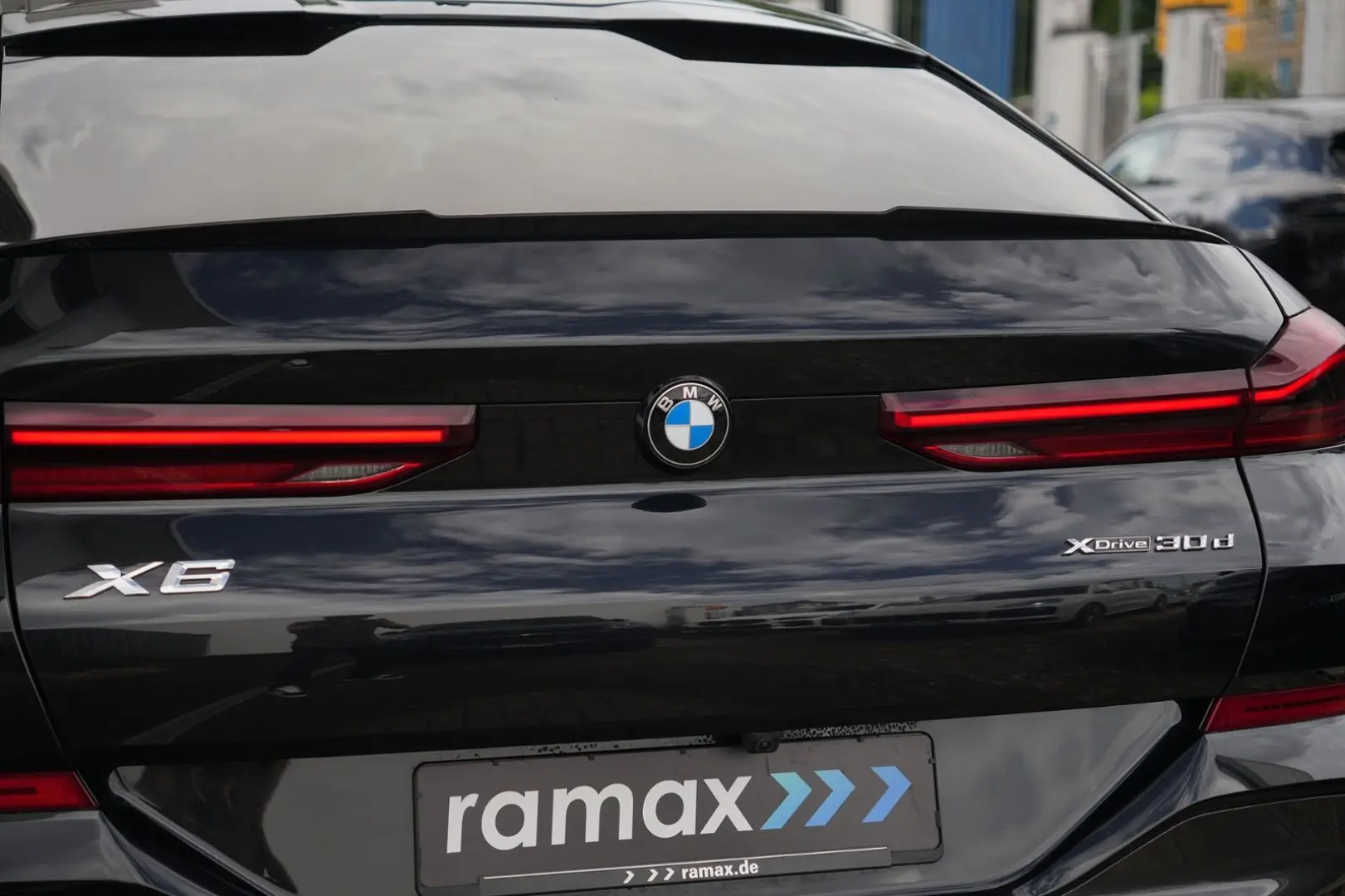 X6 xDrive30d M SPORT-LUFTF-PANO-22M-COGNAC