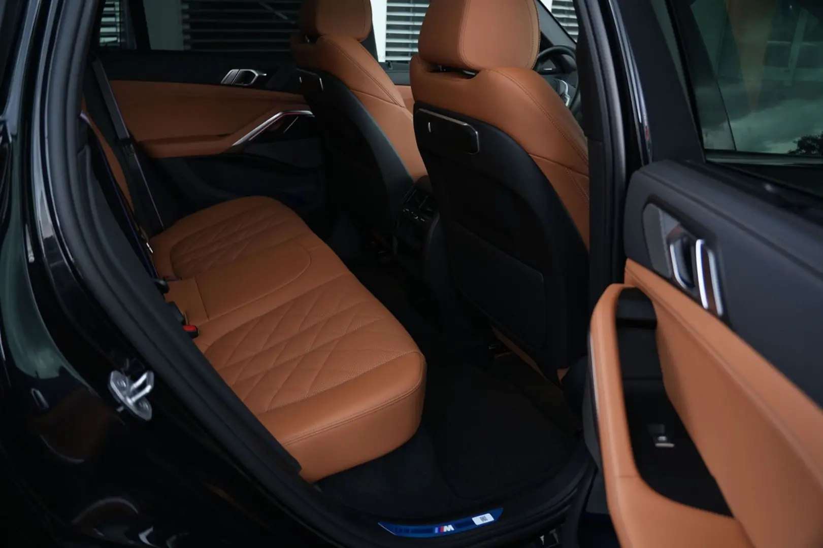X6 xDrive30d M SPORT-LUFTF-PANO-22M-COGNAC