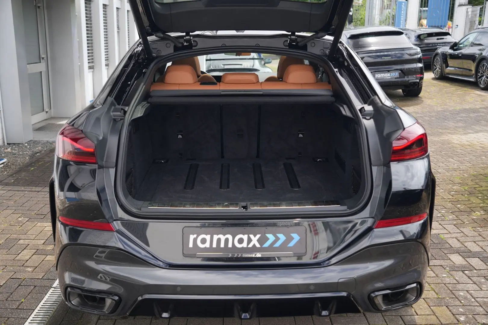 X6 xDrive30d M SPORT-LUFTF-PANO-22M-COGNAC