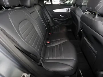 GLC 300 e 4M Coupé AMG TOTWINKEL+BURMESTER+360°