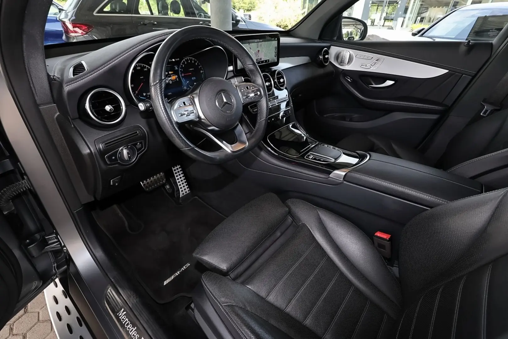 GLC 300 e 4M Coupé AMG TOTWINKEL+BURMESTER+360°