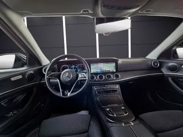 E 220 d AVANTGARDE/9G-TRONIC/NAVI/CAM/LED