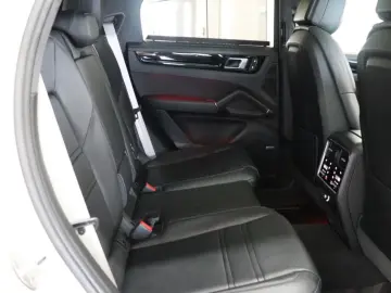 Cayenne Coupe E-Hybrid Platinum Edition