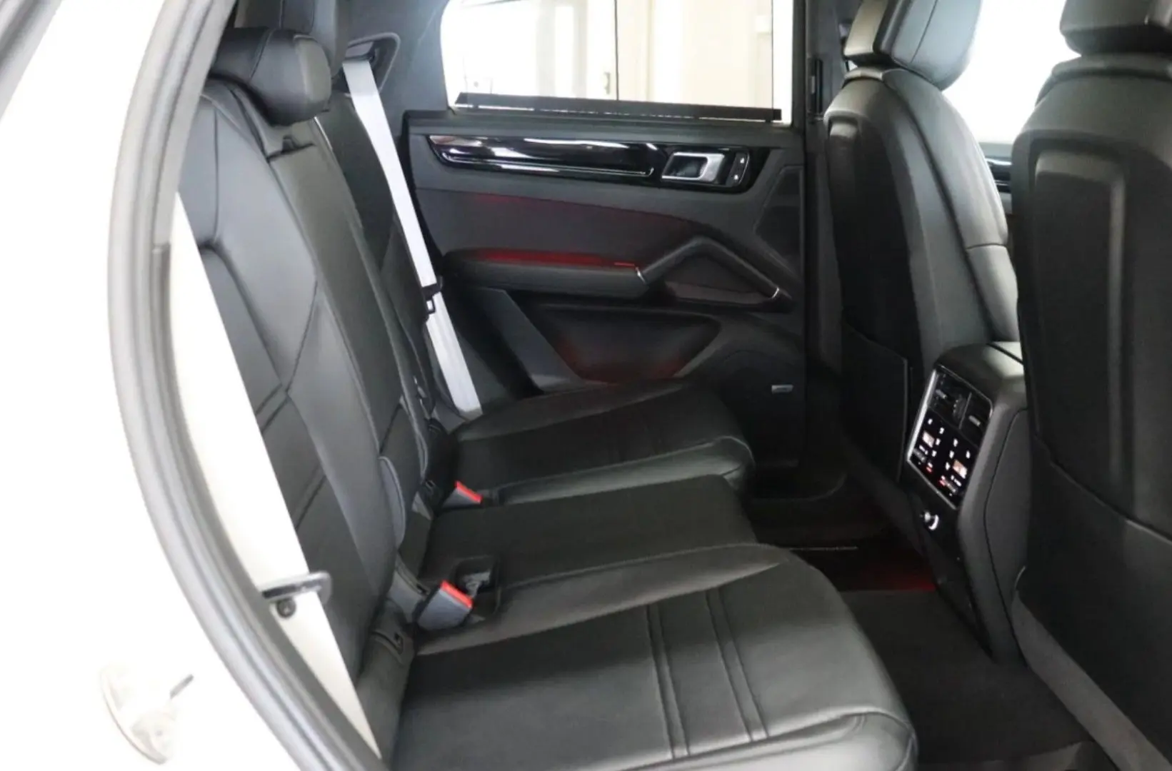 Cayenne Coupe E-Hybrid Platinum Edition