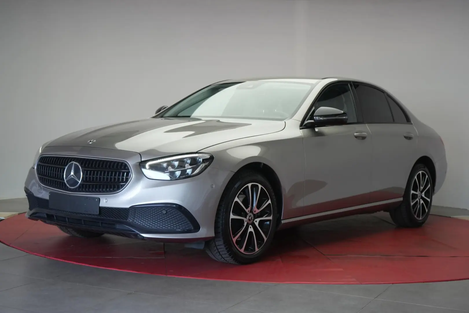 E 220 d 9G-Tronic Avantgarde Navi/Leder/Temp/Kam