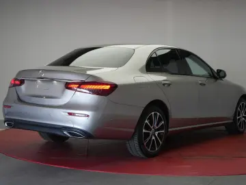 E 220 d 9G-Tronic Avantgarde Navi/Leder/Temp/Kam