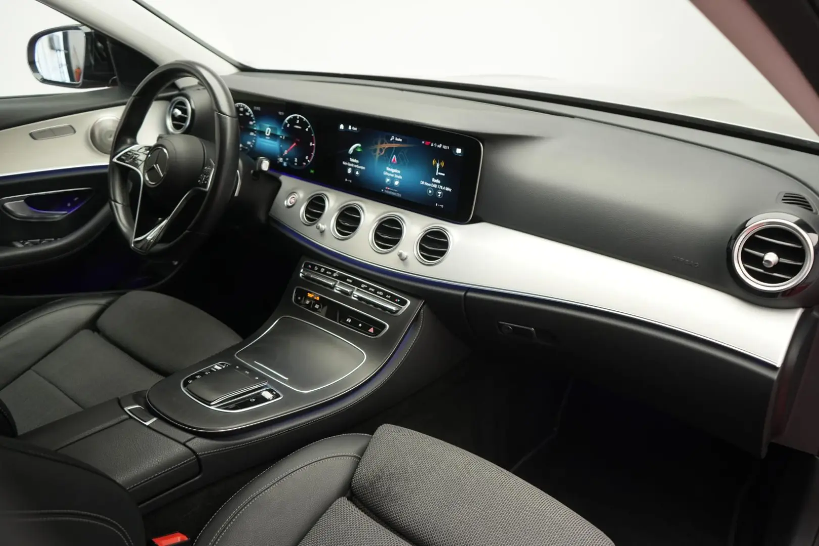 E 220 d 9G-Tronic Avantgarde Navi/Leder/Temp/Kam