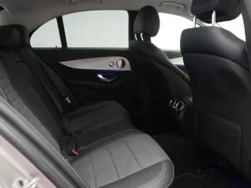 E 220 d 9G-Tronic Avantgarde Navi/Leder/Temp/Kam
