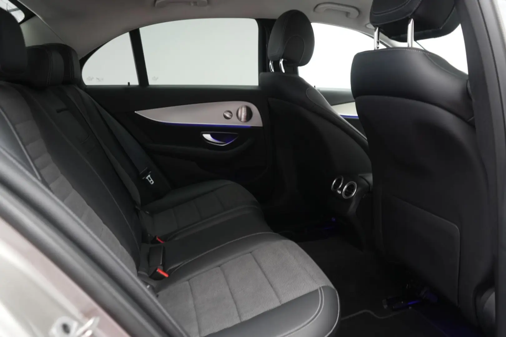 E 220 d 9G-Tronic Avantgarde Navi/Leder/Temp/Kam