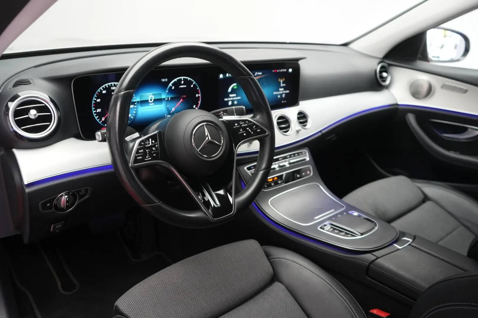 E 220 d 9G-Tronic Avantgarde Navi/Leder/Temp/Kam