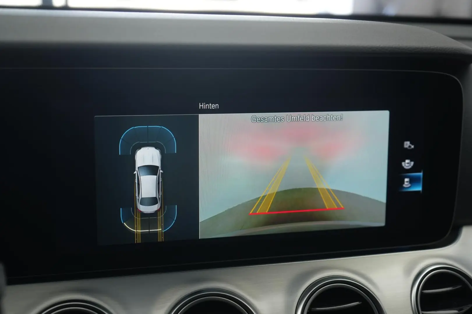 E 220 d 9G-Tronic Avantgarde Navi/Leder/Temp/Kam