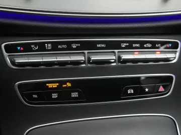 E 220 d 9G-Tronic Avantgarde Navi/Leder/Temp/Kam