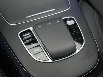 E 220 d 9G-Tronic Avantgarde Navi/Leder/Temp/Kam