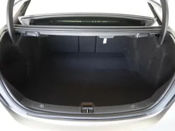 E 220 d 9G-Tronic Avantgarde Navi/Leder/Temp/Kam