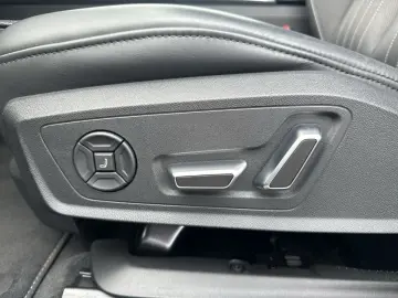 A6 Limousine advanced 45 TDI qu S tr Matrix HUD