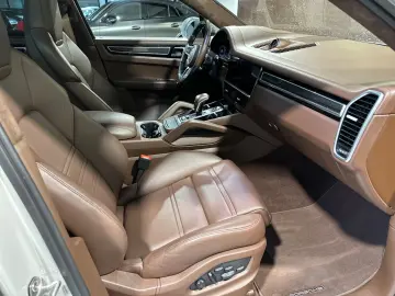 Cayenne Coupe E-Hybrid Platinum Edit.*WERKSGARAN