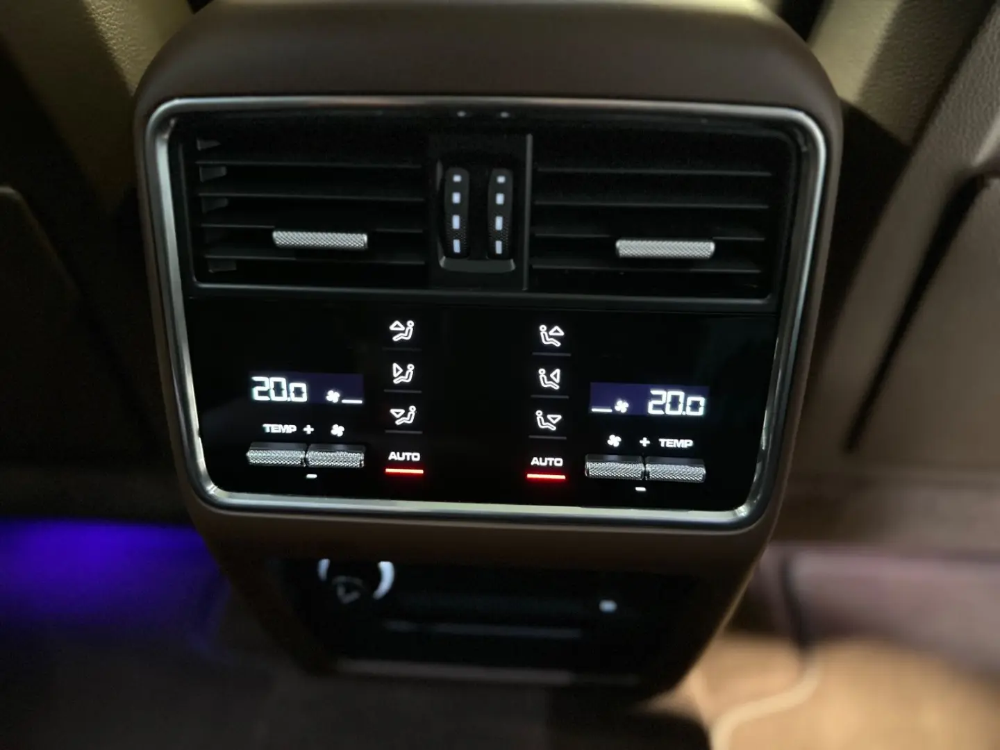 Cayenne Coupe E-Hybrid Platinum Edit.*WERKSGARAN