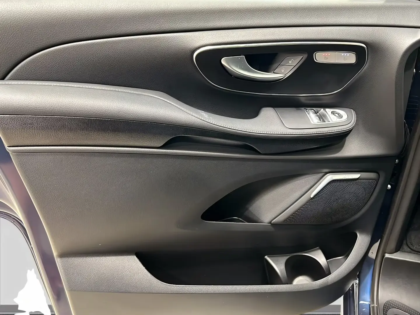 Mercedes-Benz V 300 d lang AVANTGARDE+AMG