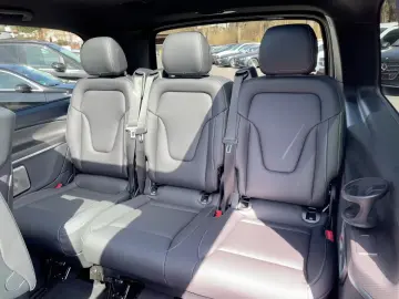 Mercedes-Benz V 300 d 4M lang AMG/360°/Pano