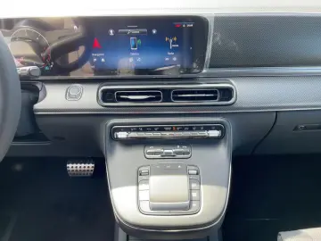 Mercedes-Benz V 300 d 4M lang AMG/360°/Pano