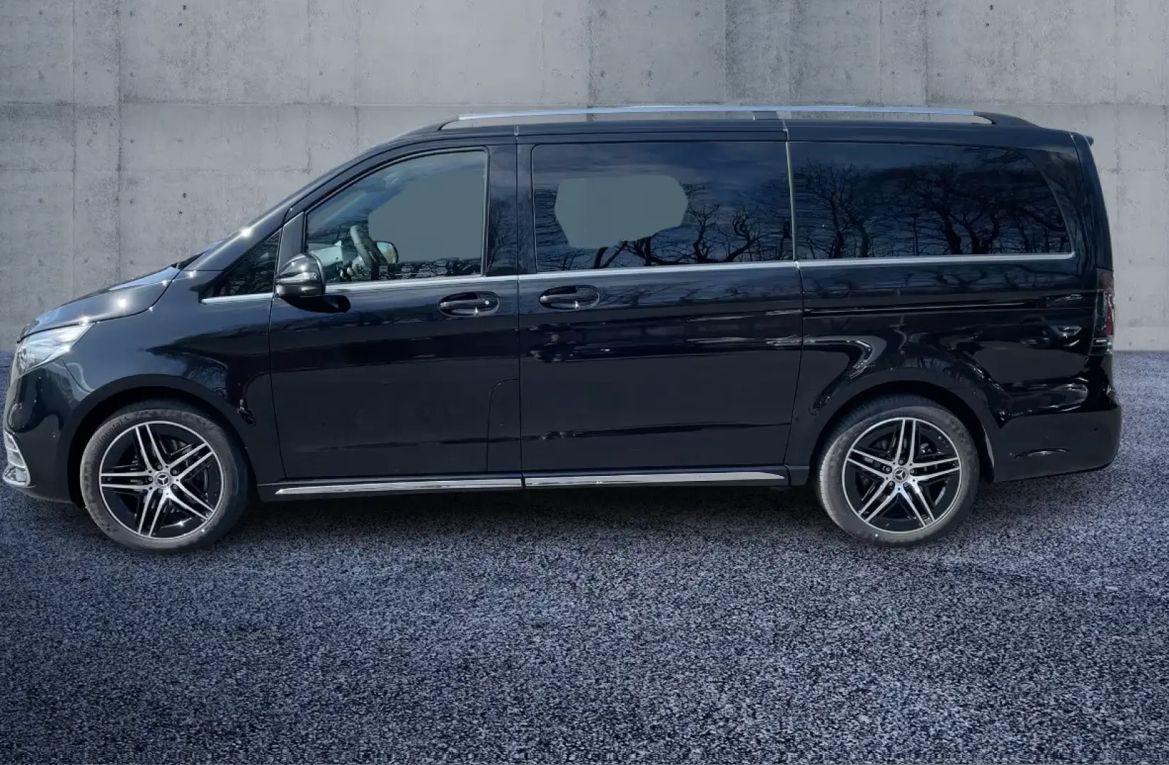 Mercedes-Benz V 300 d 4M lang AMG/360°/Pano