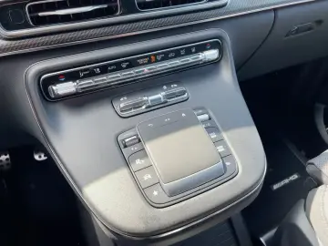 Mercedes-Benz V 300 d 4M lang AMG/360°/Pano