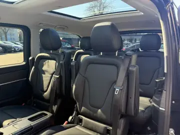 Mercedes-Benz V 300 d AVANTGARDE ALLRAD AHK