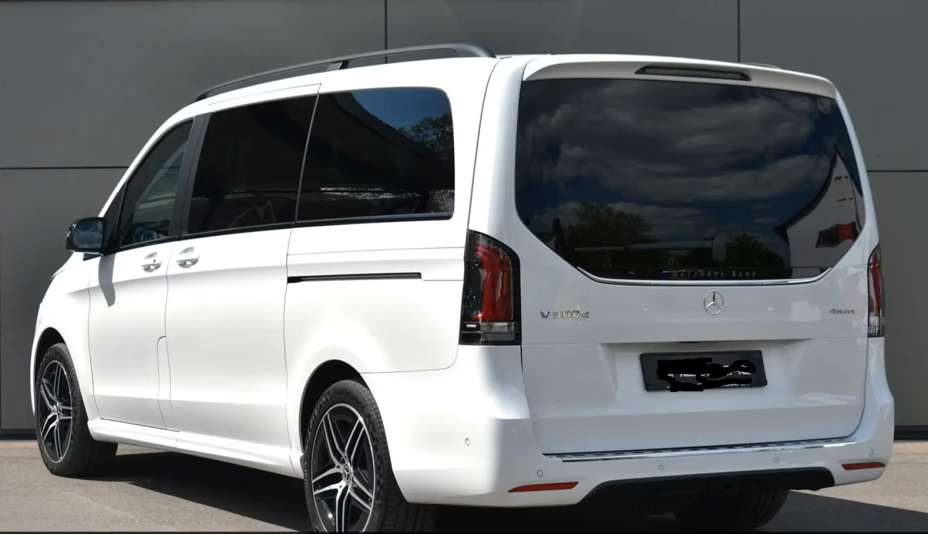 Mercedes-Benz V 300 d AMG EXCLUSIVE 4M LANG ACC