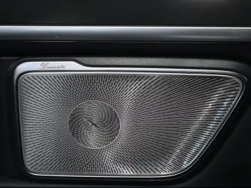 Mercedes-Benz V 300 d AMG EXCLUSIVE 4M LANG ACC