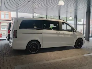 Mercedes-Benz V 300 EXCLUSIVE L+NIGHT+AMG