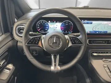 Mercedes-Benz V 300 d 4M AVANTGARDE LANG AMG
