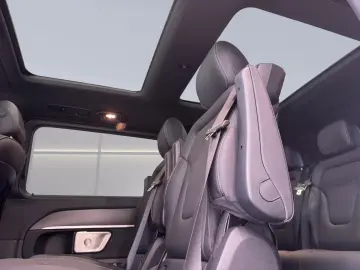 Mercedes-Benz V 300 d 4M AVANTGARDE LANG AMG