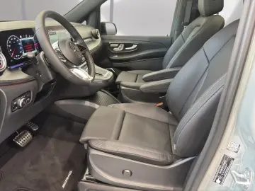 Mercedes-Benz V 300 d 4M AVANTGARDE LANG AMG