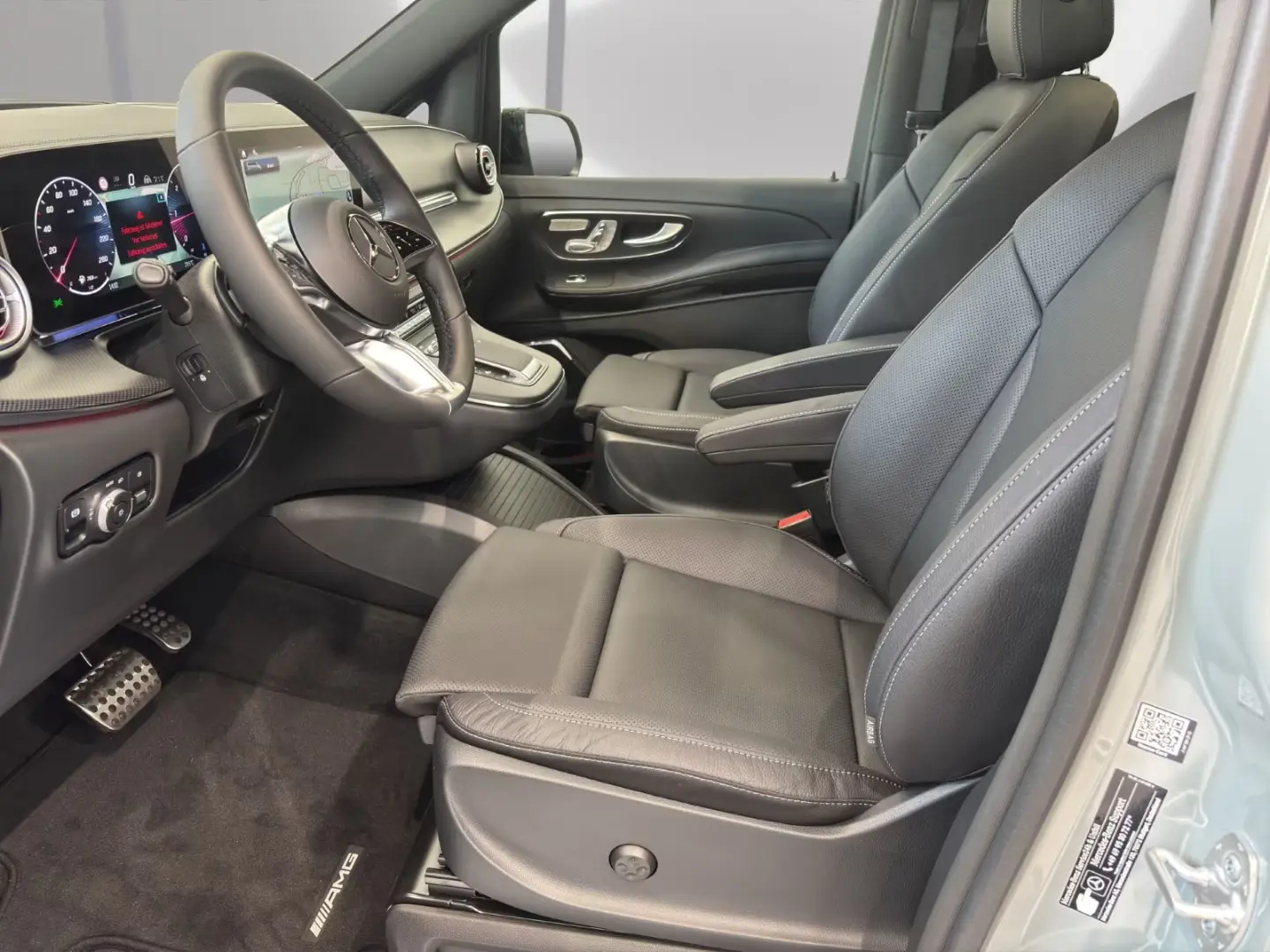 Mercedes-Benz V 300 d 4M AVANTGARDE LANG AMG