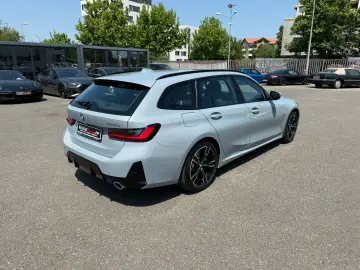 BMW Seria 3 330e Touring xDrive Aut. M Sport
