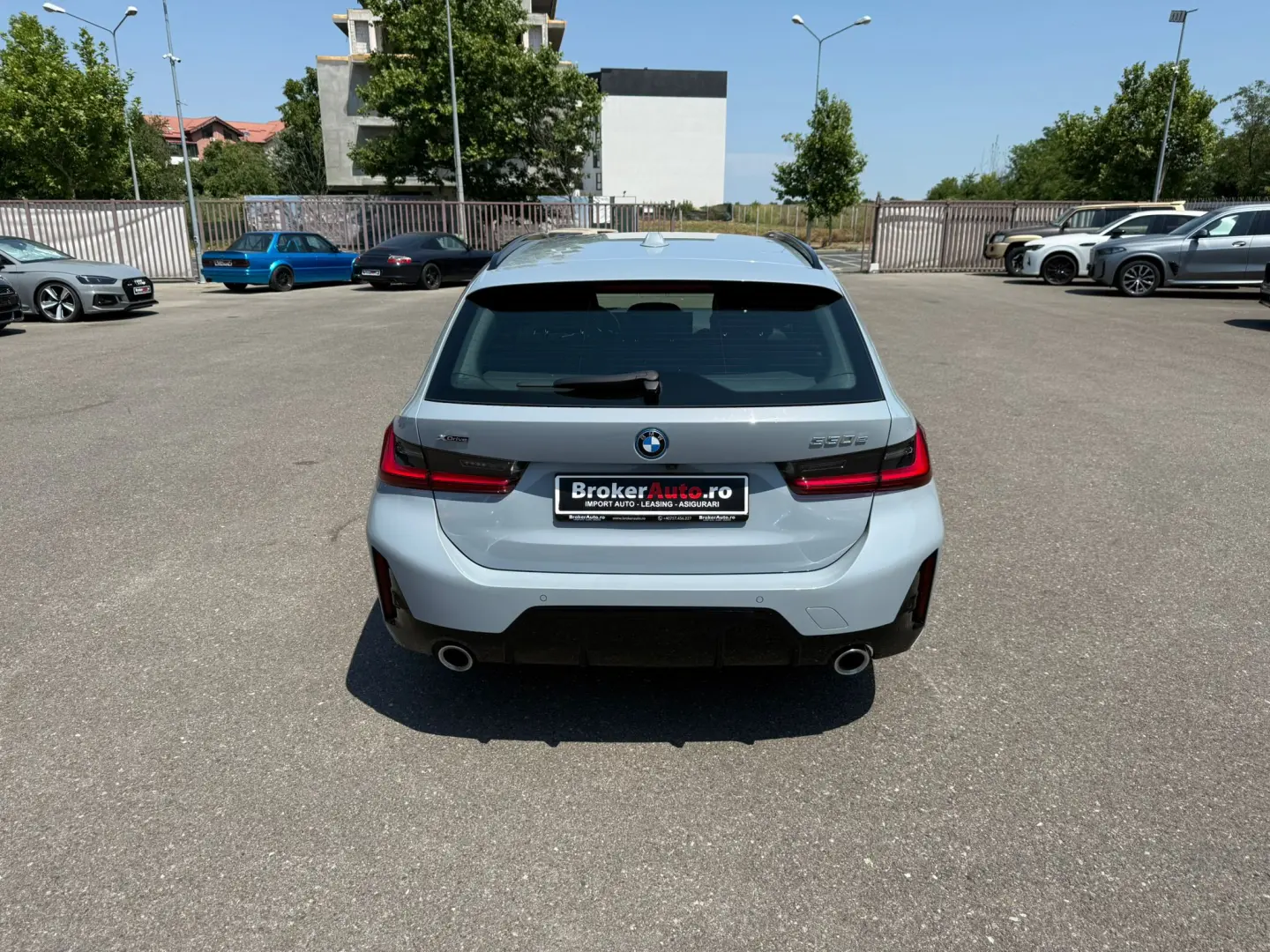 BMW Seria 3 330e Touring xDrive Aut. M Sport