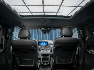Mercedes-Benz V 300 d 4MATIC AMG Burmester Pano