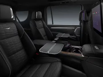 2025 Cadillac Escalade ESV Sport Platinum