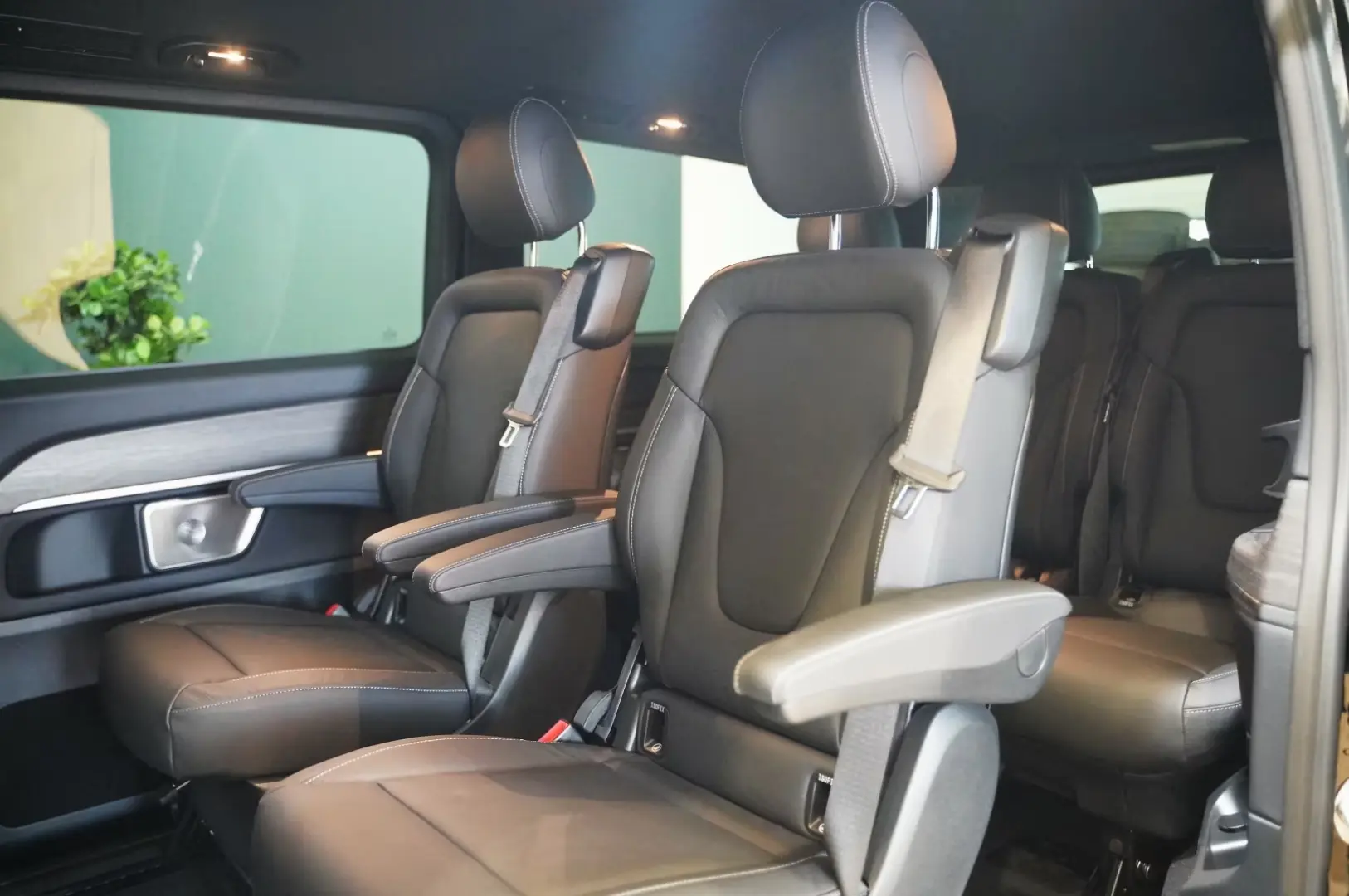Mercedes-Benz V 300 d AMG 4-MATIC extralang FACELIFT