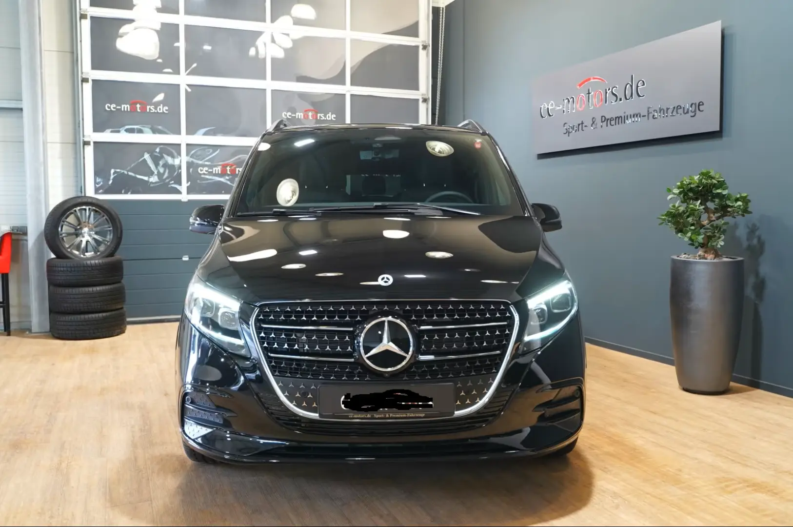 Mercedes-Benz V 300 d AMG 4-MATIC extralang FACELIFT