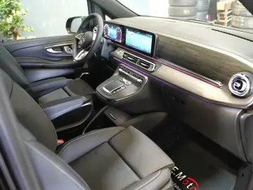 Mercedes-Benz V 300 d AMG 4-MATIC extralang FACELIFT