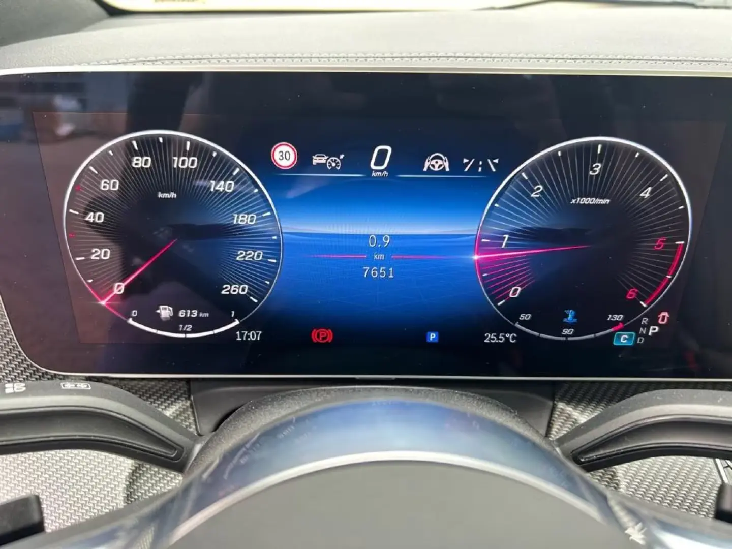 Mercedes-Benz V 300 d 4MATIC AVANTGARDE AMG