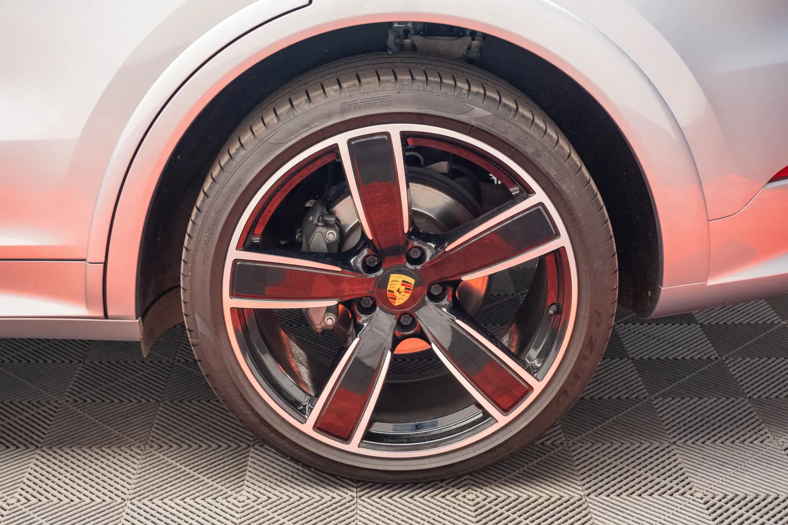 Porsche Cayenne S Coupe 2.9 V6 440 CP