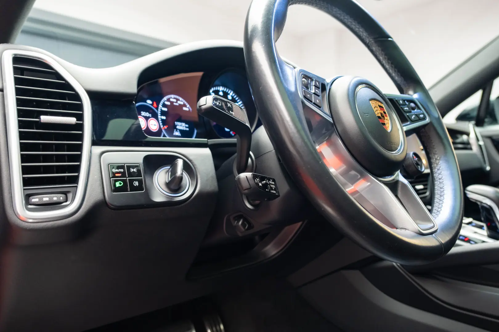 Porsche Cayenne S Coupe 2.9 V6 440 CP