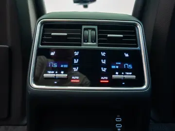 Porsche Cayenne S Coupe 2.9 V6 440 CP