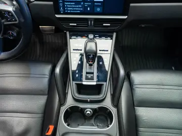 Porsche Cayenne S Coupe 2.9 V6 440 CP