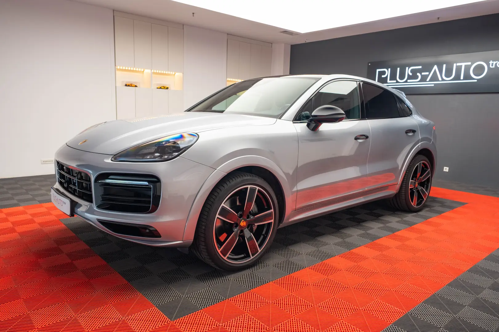 Porsche Cayenne S Coupe 2.9 V6 440 CP